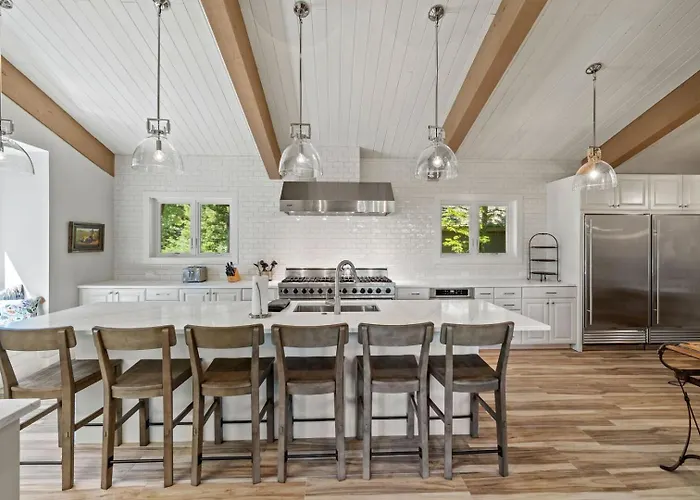 Rmr: Hale Teton In Teton Village